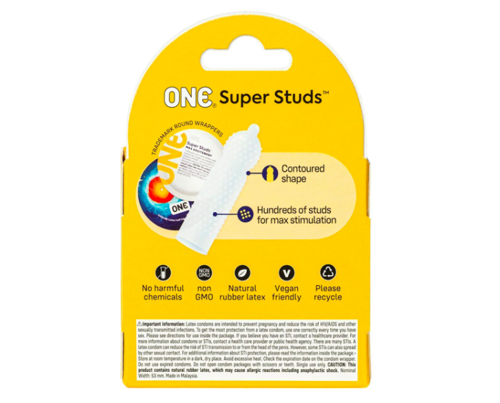 Презервативи ONE Super Studs, 3 шт, з точковим рельєфом, зі змазкою, паковання — картонна коробка