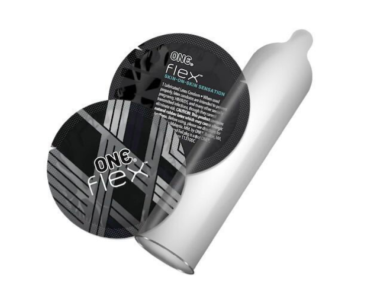 Презервативи ONE Flex Graphene, 3 шт, супертонкі, дуже міцні, картонне паковання
