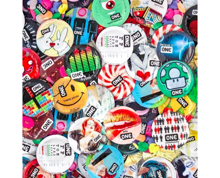 Набір презервативів ONE Mixed Pleasures, 100 шт, 10 видів, паковання-тубус