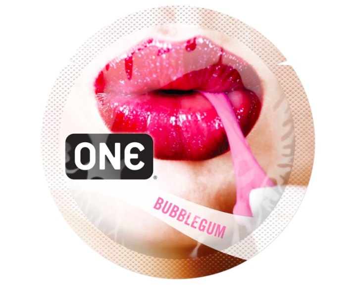 Набір ароматизованих презервативів ONE FlavorWaves, 100 шт, 6 ароматів, 6 кольорів, паковання-тубус