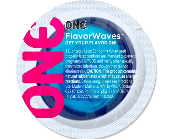 Ароматизований презерватив ONE FlavorWaves Fresh Mint, 1 шт, яскраво-синій, запах м’яти