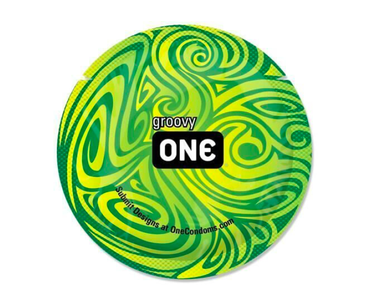 Презерватив ONE Glowing Pleasures, 1 шт, світиться в темряві, зі змазкою