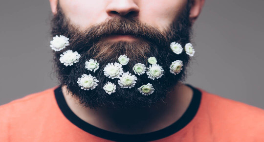 Не росте борода: що робити?