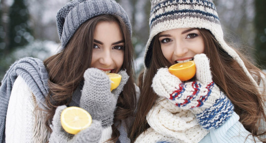 Топ-5 найкорисніших вітамінів для жінок цієї зими