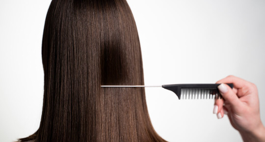 Кератинове відновлення волосся: плюси і мінуси процедури