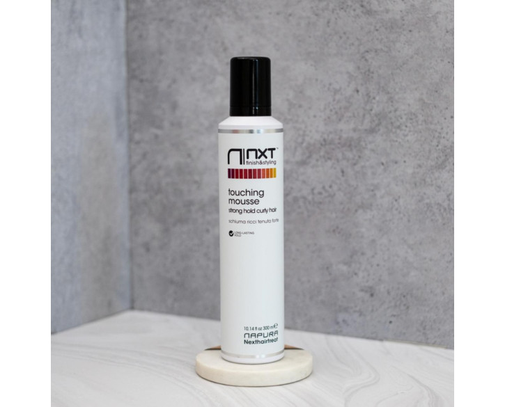 Екологійчний мус сильної фіксації для кучерявого волосся NXT TOUCHING MOUSSE tank 300 мл